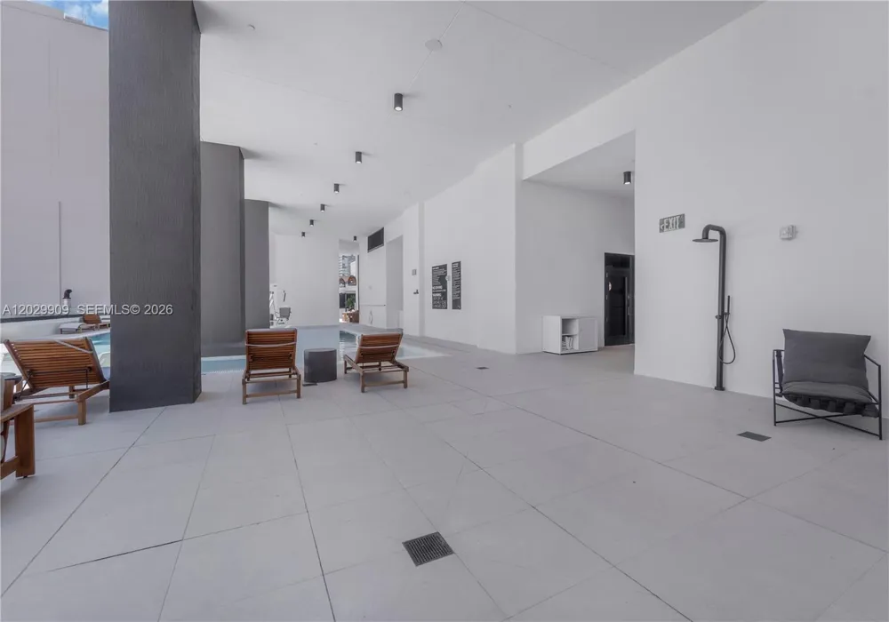 225 Miami #3109 Miami, FL 33128
