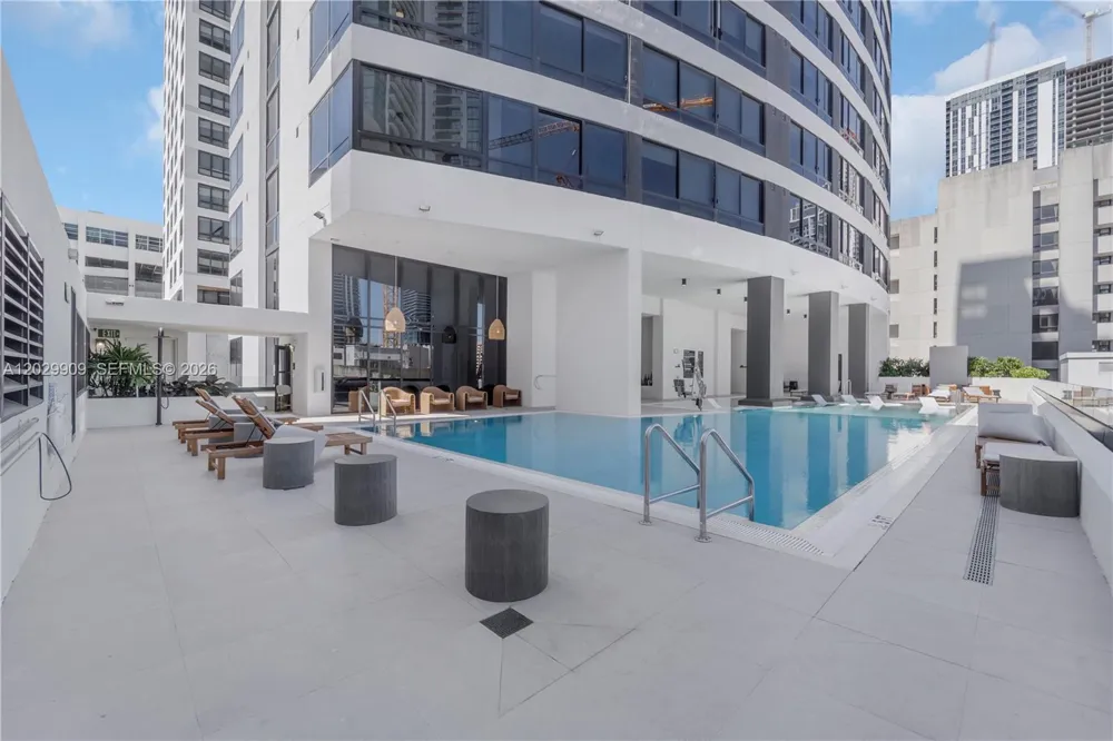 225 Miami #3109 Miami, FL 33128