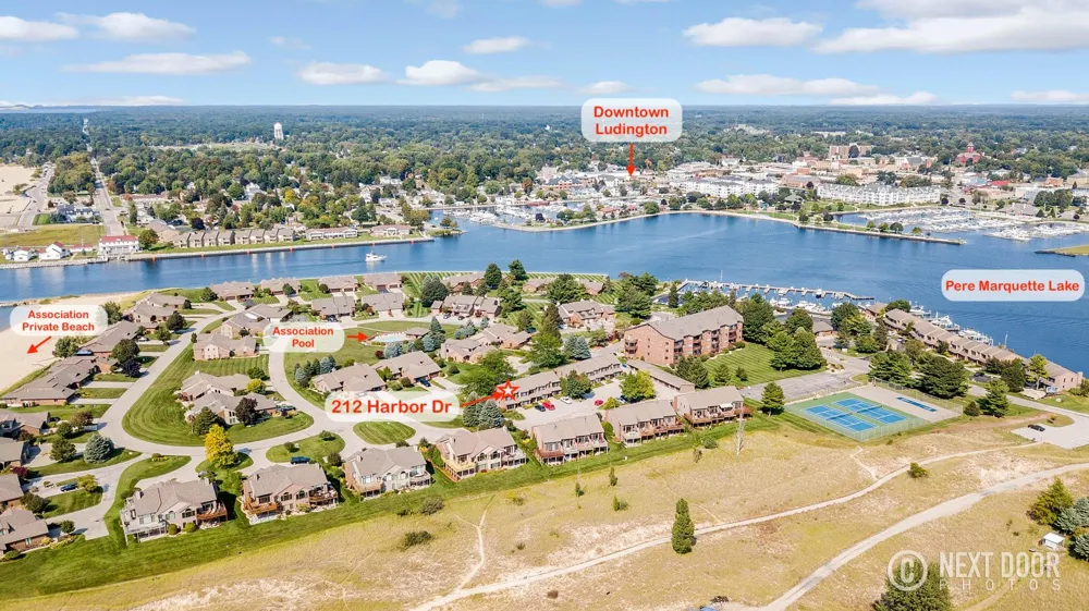 212 Harbor Drive Ludington, MI 49431