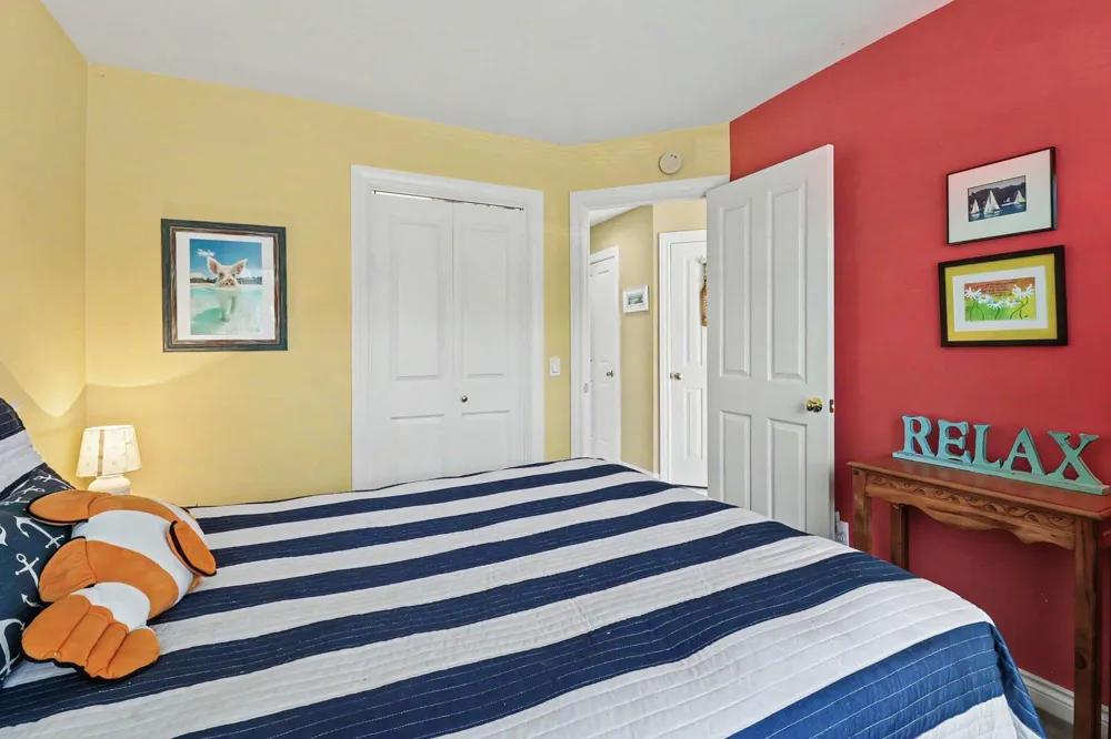 212 Harbor Drive Ludington, MI 49431
