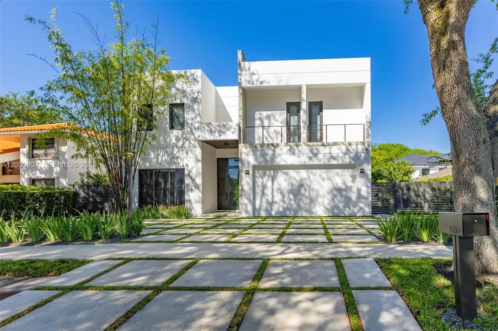 Address Not Shown Miami Lakes, FL 33016