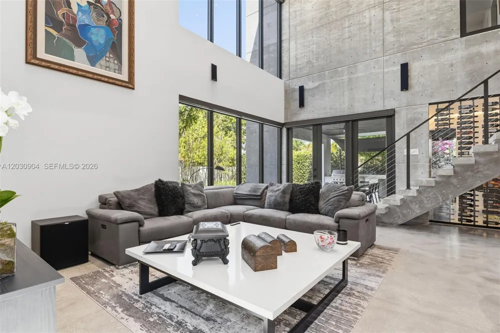 Address Not Shown Miami Lakes, FL 33016