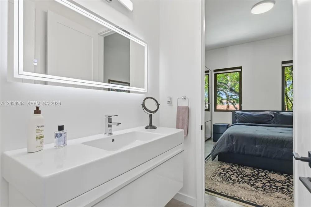 Address Not Shown Miami Lakes, FL 33016