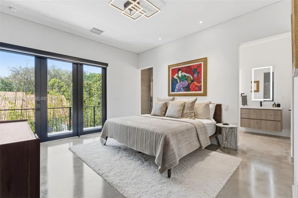 Address Not Shown Miami Lakes, FL 33016