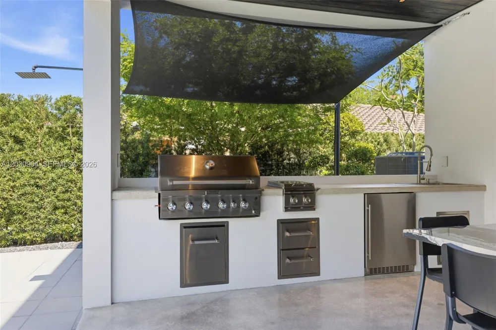 Address Not Shown Miami Lakes, FL 33016