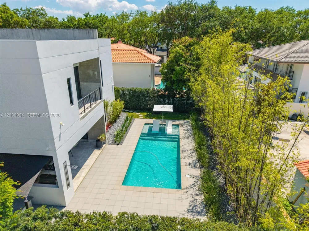 Address Not Shown Miami Lakes, FL 33016