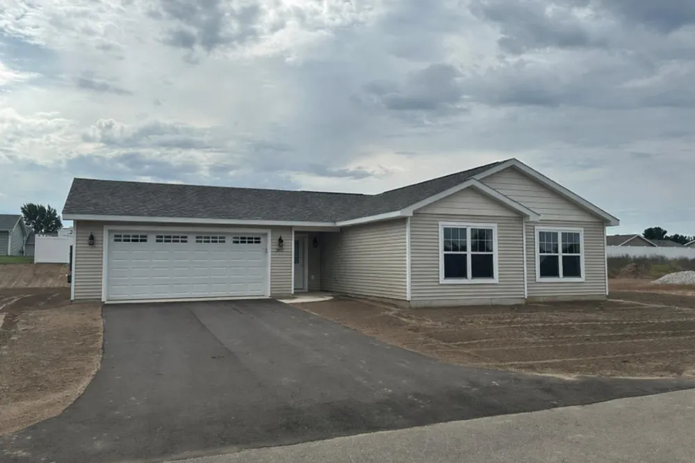 1812 Robin Drive Blair Township, MI 49685
