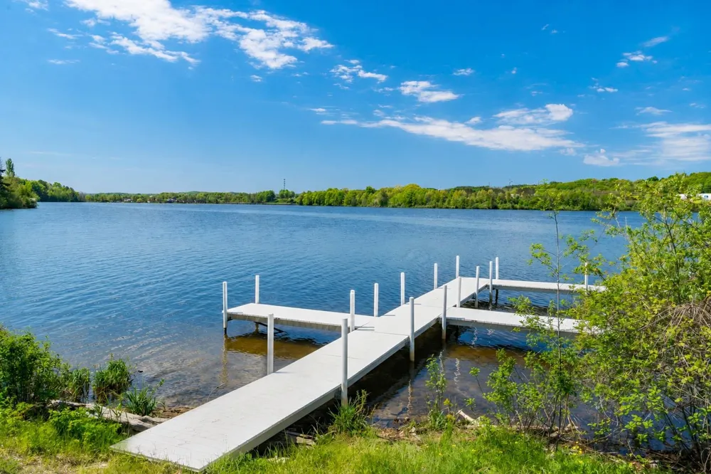 1548 Simsbury Street Garfield Charter Township, MI 49686