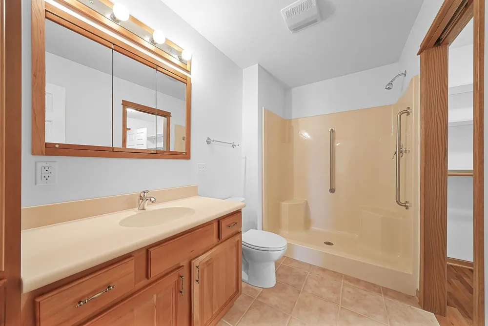 118 Davidsen Shores Drive Cadillac City, MI 49601