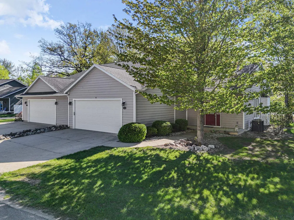 118 Davidsen Shores Drive Cadillac City, MI 49601