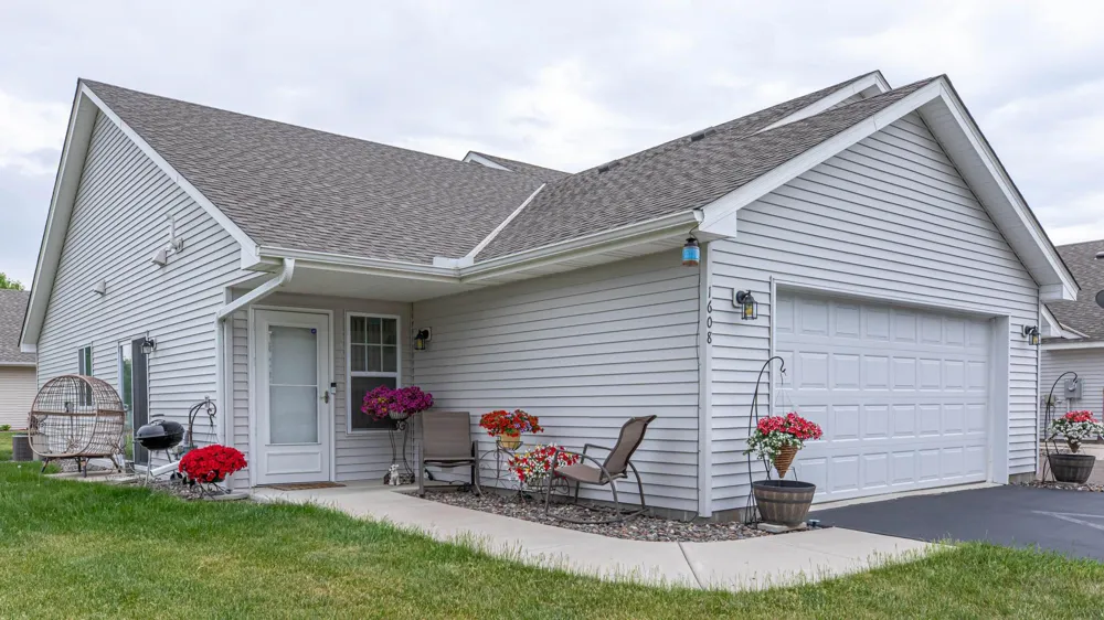 1608 16th Avenue Princeton, MN 55371