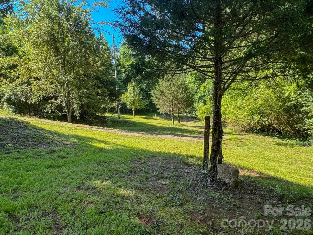 306 Golden Valley Road Casar, NC 28020