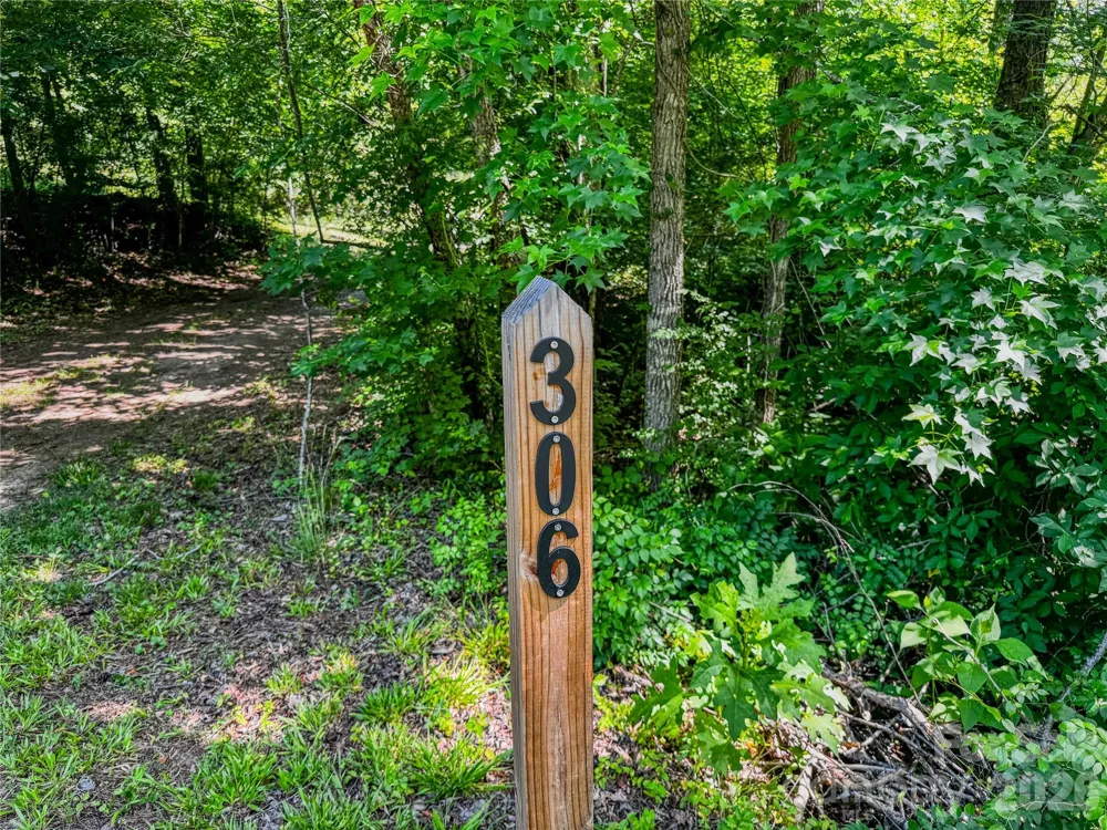 306 Golden Valley Road Casar, NC 28020