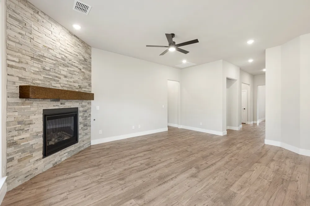 217 Rock Sparrow Lane Alvarado, TX 76009