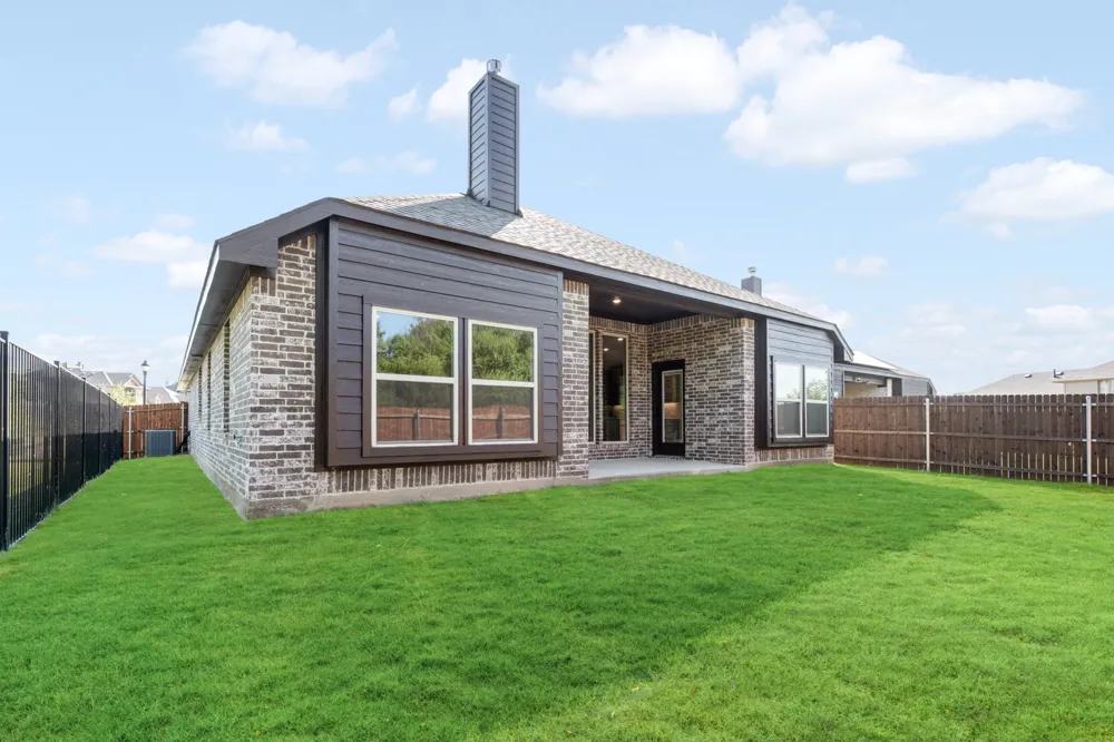 217 Rock Sparrow Lane Alvarado, TX 76009