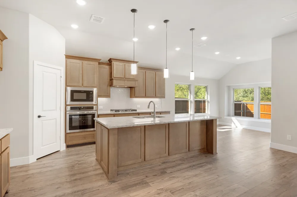 217 Rock Sparrow Lane Alvarado, TX 76009