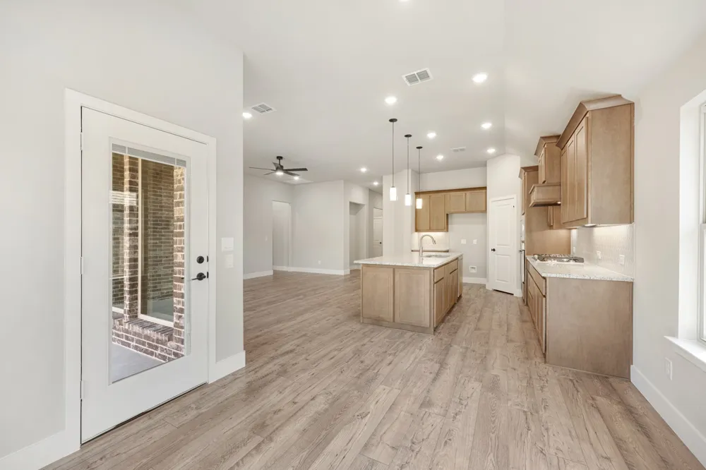 217 Rock Sparrow Lane Alvarado, TX 76009