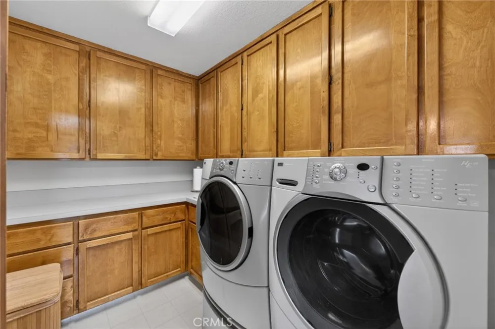 28037 Sky Harbour Friant, CA 93626