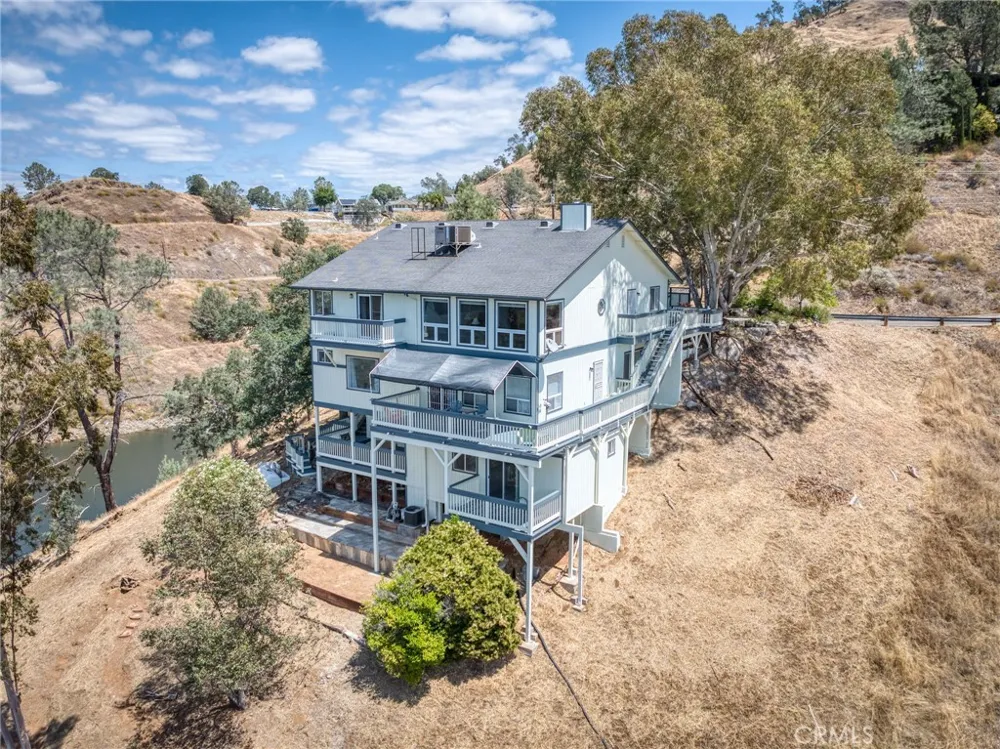 28037 Sky Harbour Friant, CA 93626