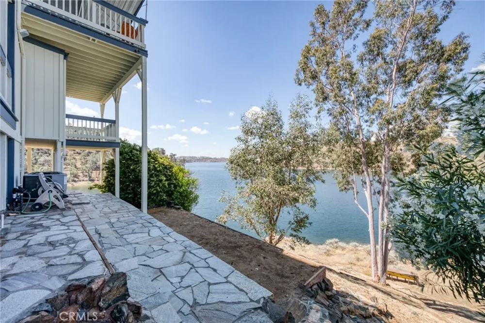 28037 Sky Harbour Friant, CA 93626