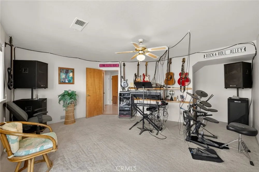 28037 Sky Harbour Friant, CA 93626