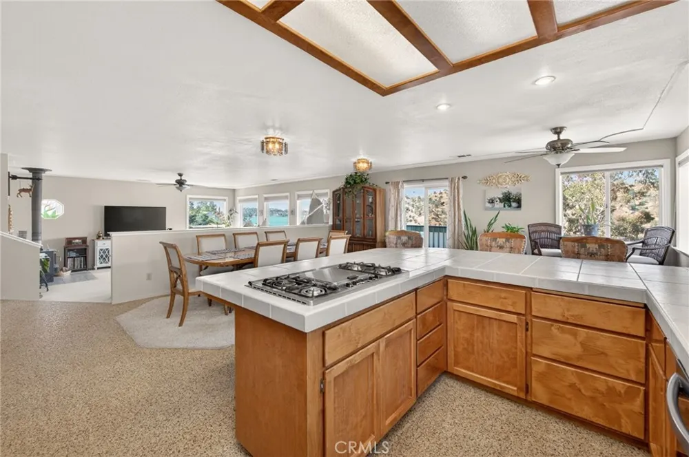 28037 Sky Harbour Friant, CA 93626