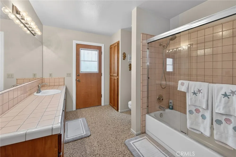 28037 Sky Harbour Friant, CA 93626