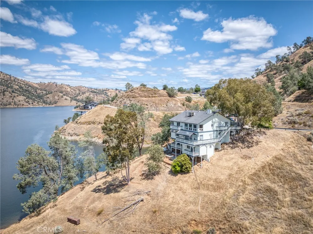 28037 Sky Harbour Friant, CA 93626