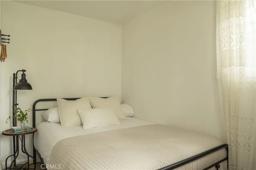 26498 Lake Forest Drive Twin Peaks, CA 92391