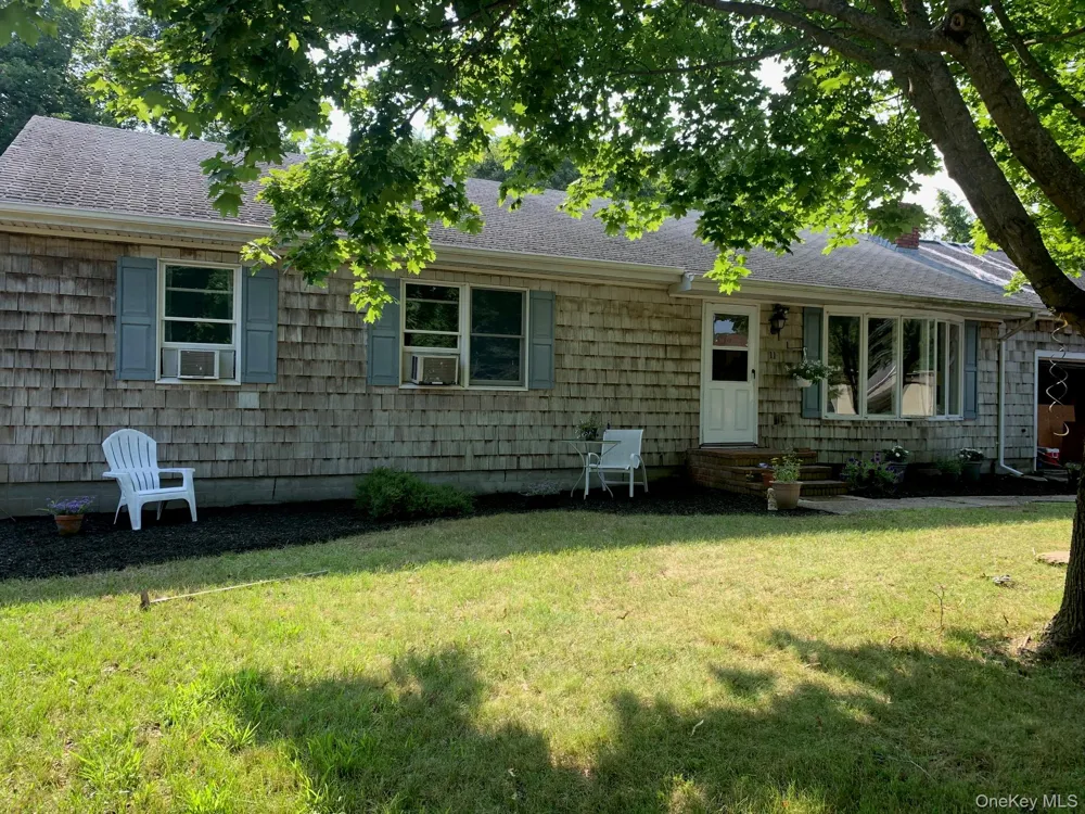 11 Columbia Street Sag Harbor, NY 11963