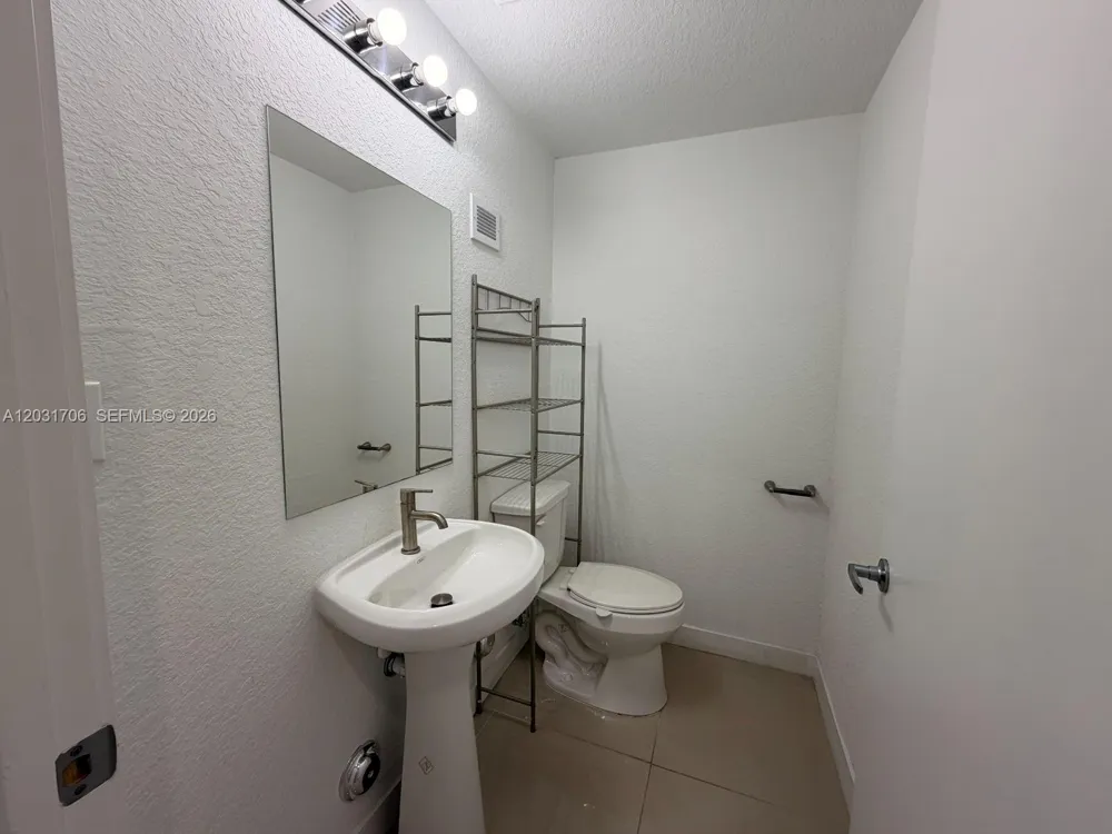 25823 SW 145th Ave #25823 Homestead, FL 33032