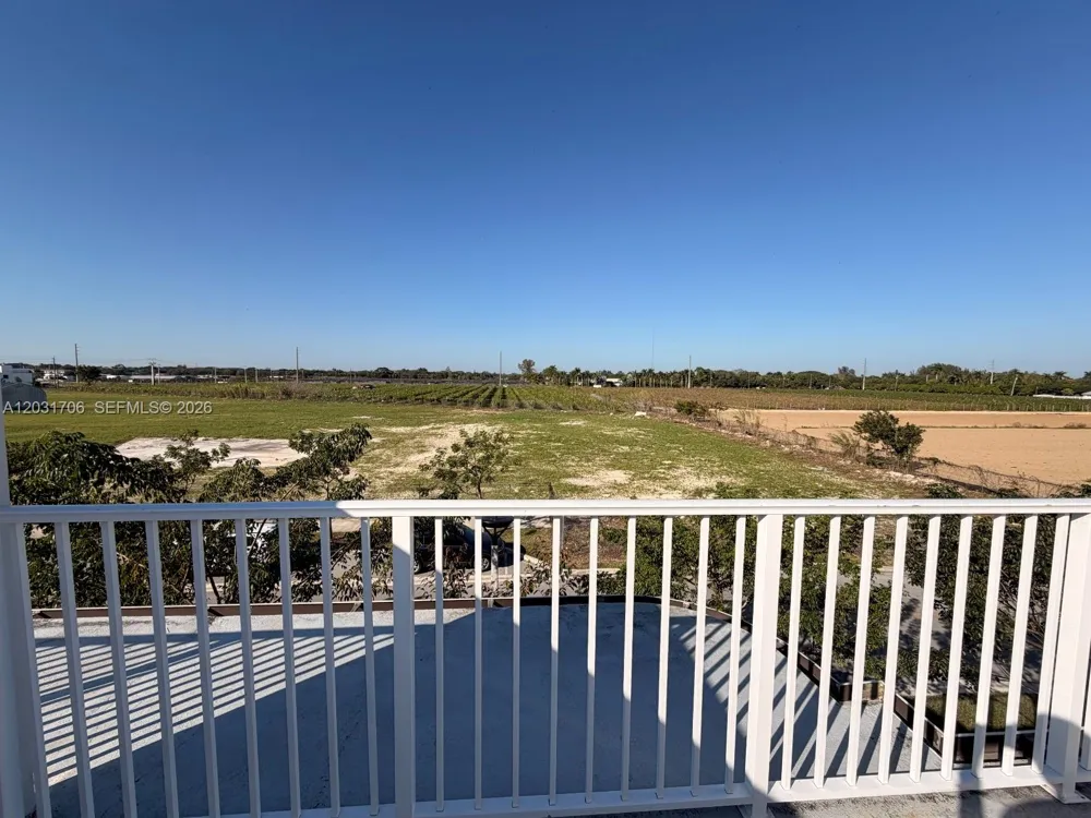 25823 SW 145th Ave #25823 Homestead, FL 33032