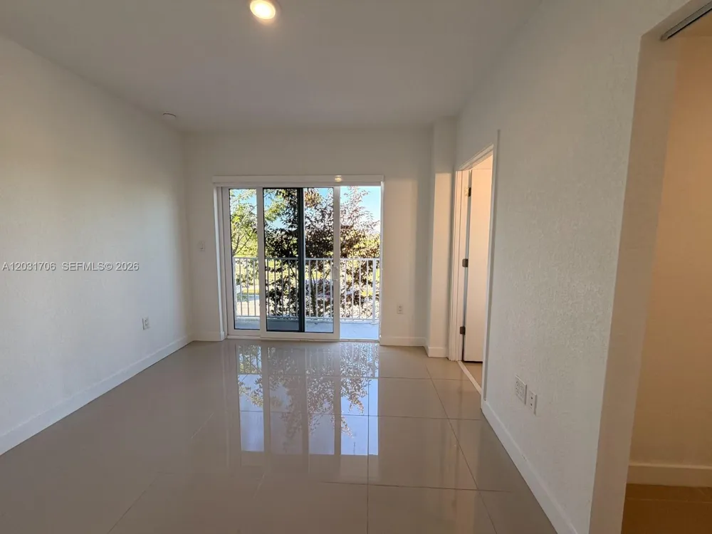 25823 SW 145th Ave #25823 Homestead, FL 33032