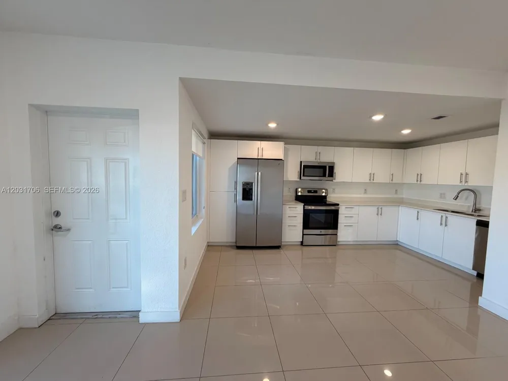 25823 SW 145th Ave #25823 Homestead, FL 33032