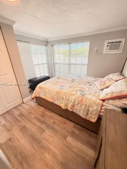 57 NE 24th St #63 Wilton Manors, FL 33305