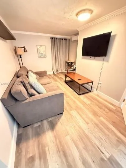 57 NE 24th St #63 Wilton Manors, FL 33305