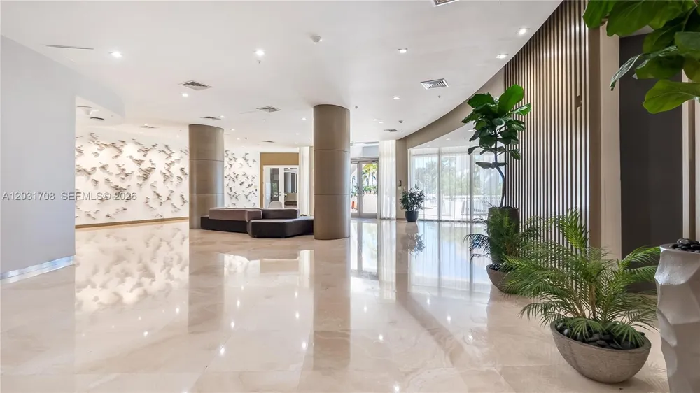 10275 Collins Ave #905 Bal Harbour, FL 33154