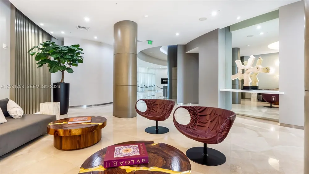 10275 Collins Ave #905 Bal Harbour, FL 33154