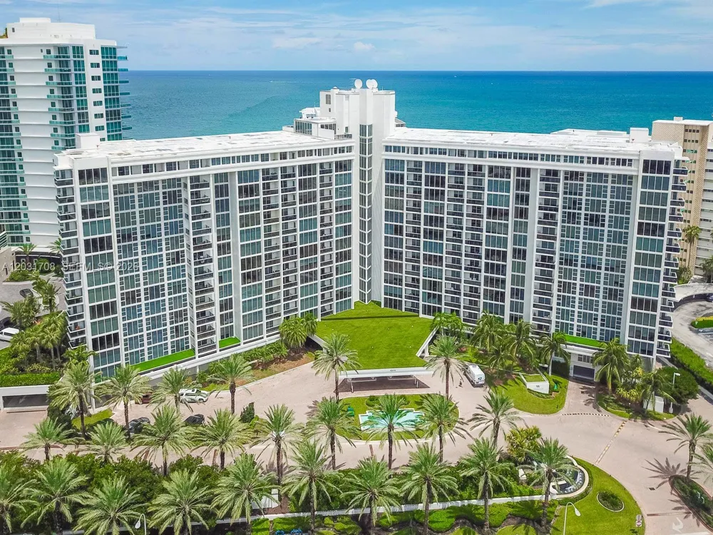 10275 Collins Ave #905 Bal Harbour, FL 33154
