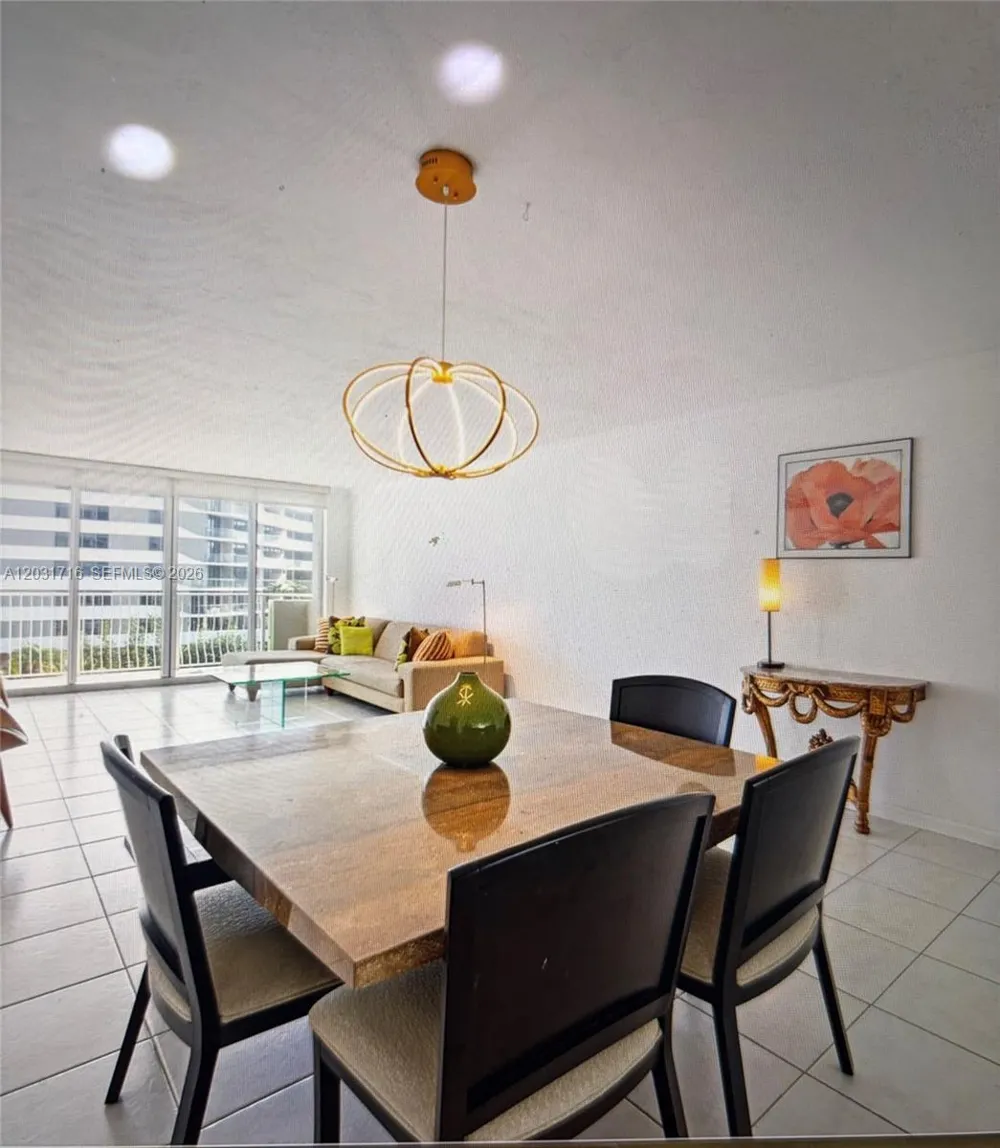 10350 W Bay Harbor Dr #5E Bay Harbor Islands, FL 33154