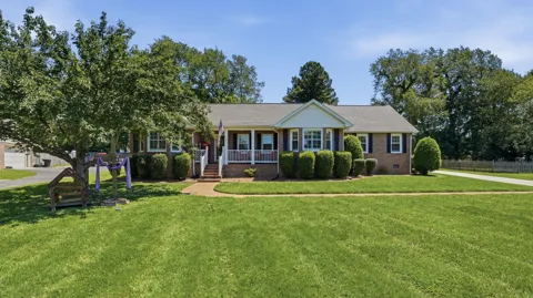 113 Provins Dr