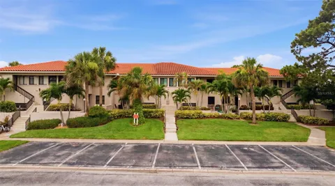 1802 MARINER DRIVE E #25