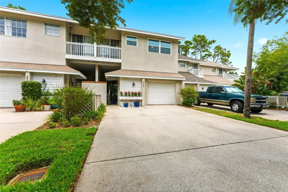 2605 W BALLAST POINT BOULEVARD Tampa, FL 33611