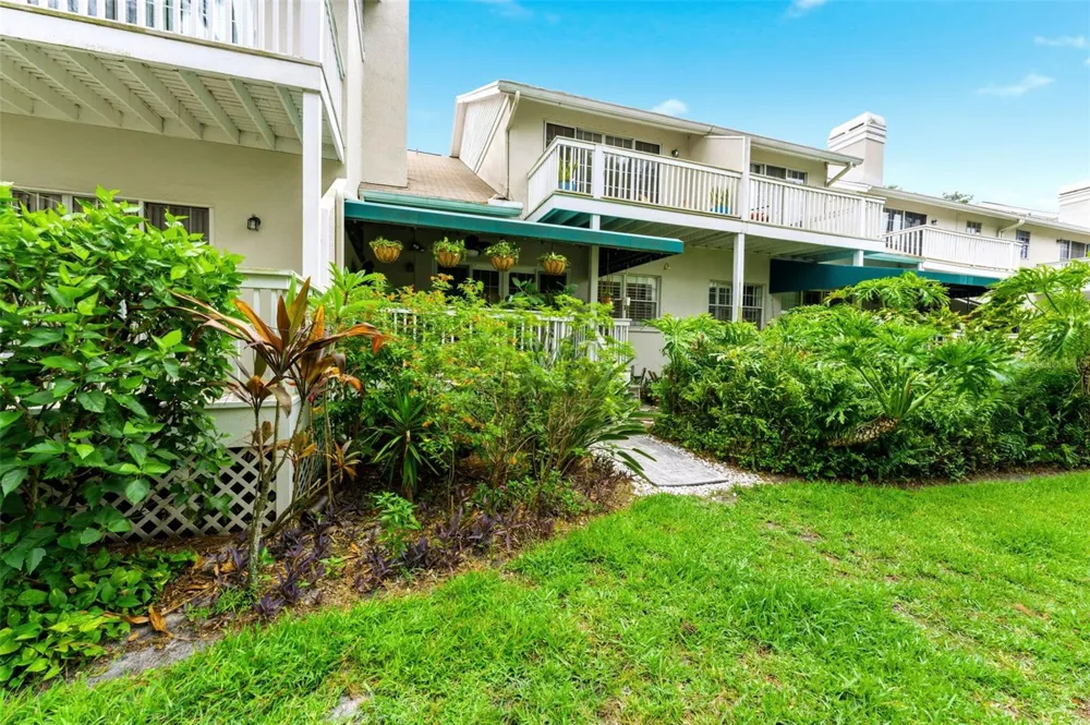 2605 W BALLAST POINT BOULEVARD Tampa, FL 33611