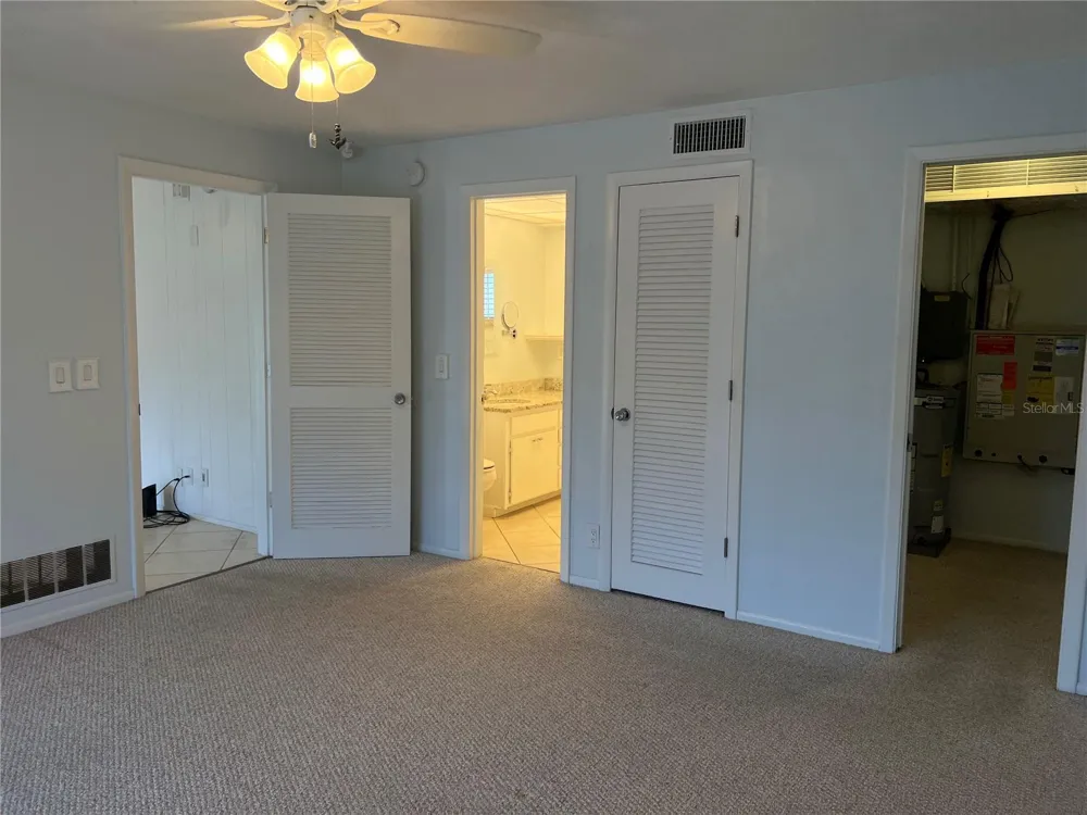 3751 S SCHOOL AVENUE #29 Sarasota, FL 34239