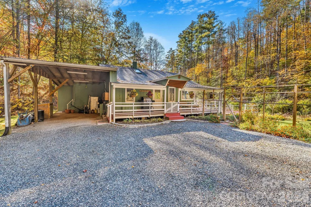 226 Fish Pond Lane Burnsville, NC 28714