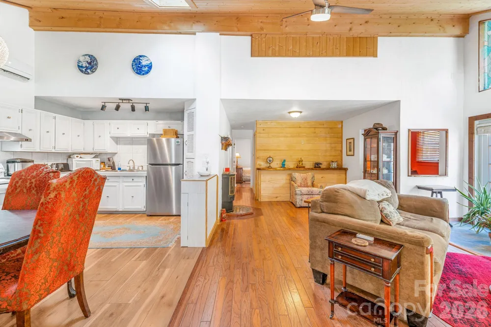 226 Fish Pond Lane Burnsville, NC 28714