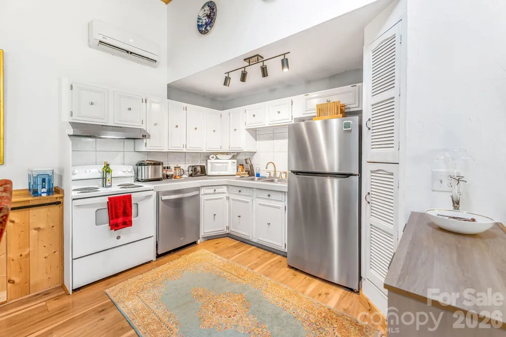 226 Fish Pond Lane Burnsville, NC 28714