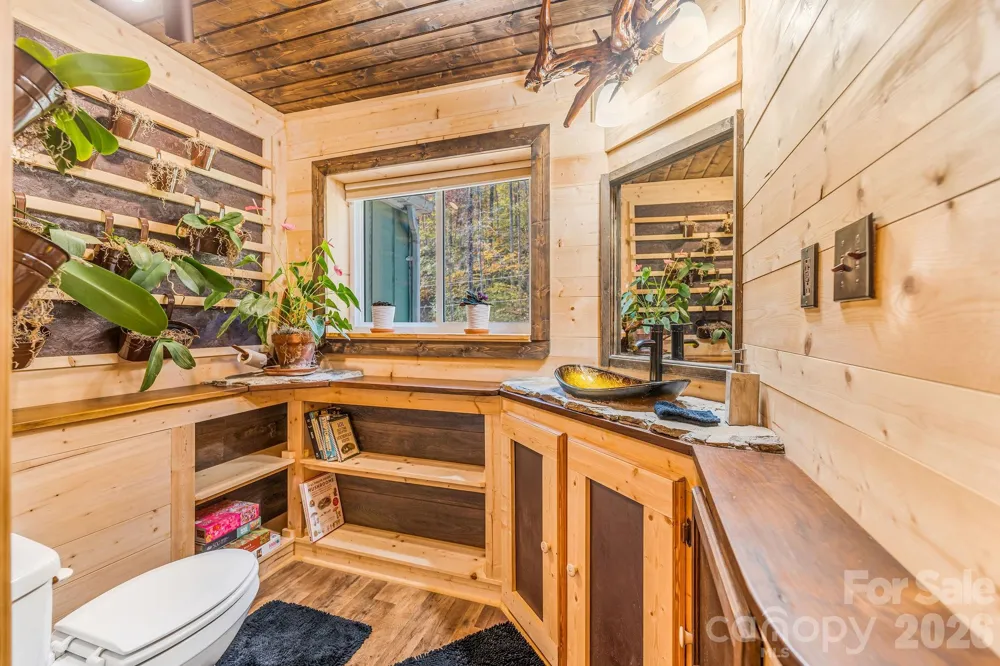 226 Fish Pond Lane Burnsville, NC 28714