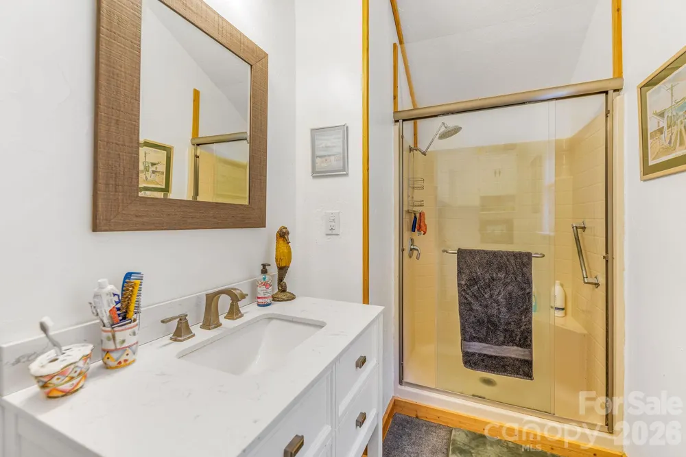 226 Fish Pond Lane Burnsville, NC 28714
